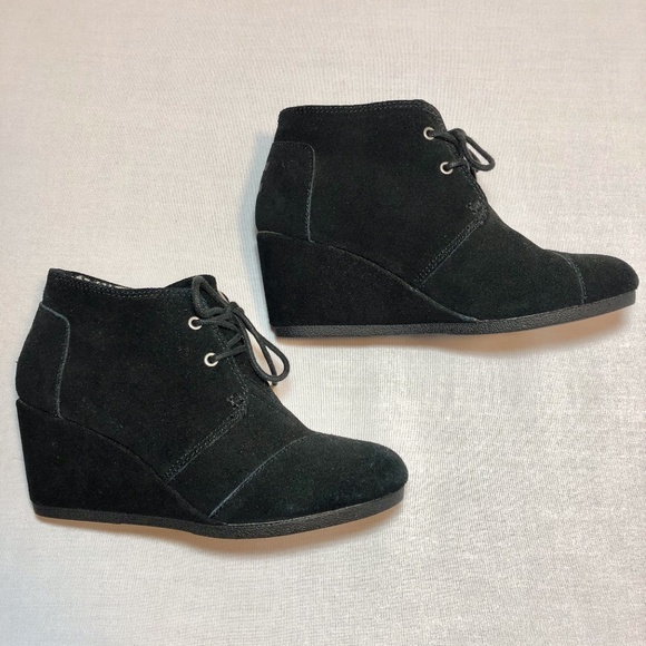 TOMS Desert Wedge Ankle/Bootie. Black. Size 7 - Picture 1 of 8